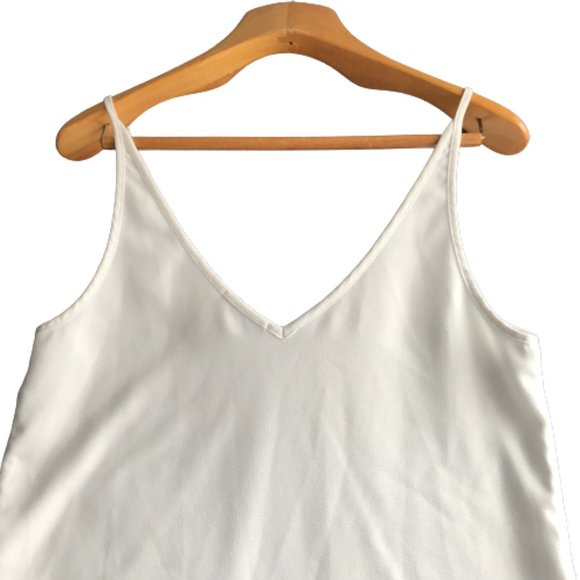 American Apparel White Crepe V-neck Flowy Tank Top - Picture 9 of 12